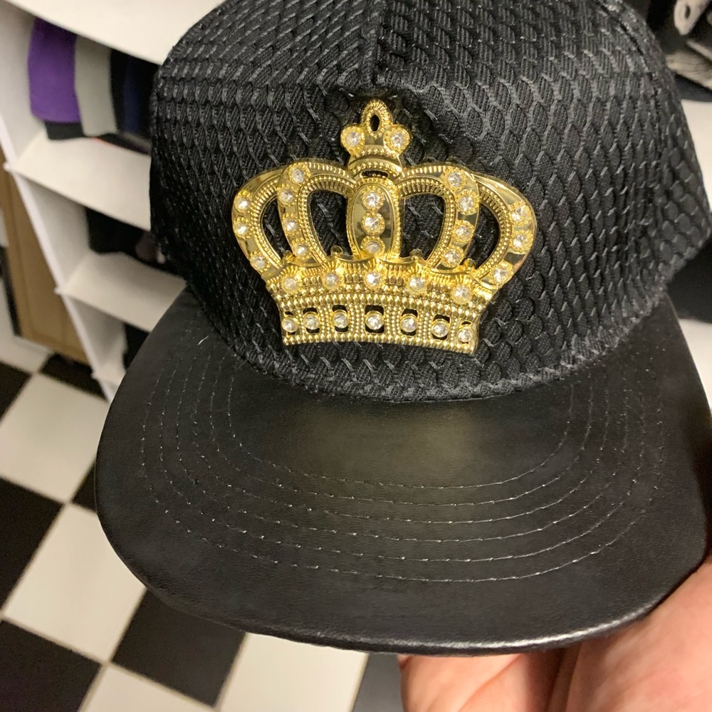 Crown SnapBack